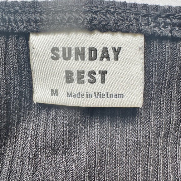 Aritzia Sunday Best Firecracker Tank Cropped Black Ribbed Tank Ruffle Straps M - Picture 4 of 10